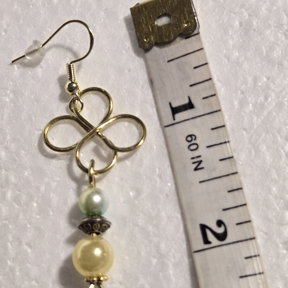 Hand Crafted Gold Clover Dangle Earrings with Pale Yellow and Mint/Yellow Beads - Picture 7 of 10